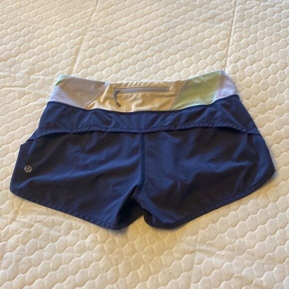 Lululemon Run: Speed Short *4-way Stretch
Cadet Blue - Picture 6 of 11
